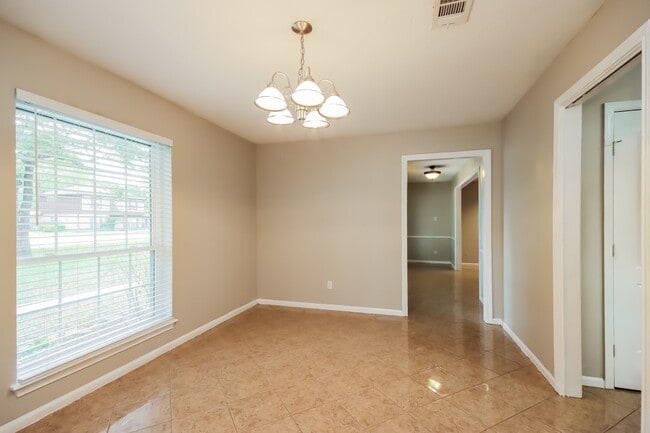 Building Photo - 26715 Westwood Dr