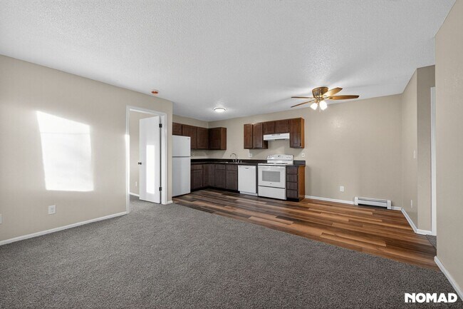 Building Photo - Charming 2BR Apartment in Windsor