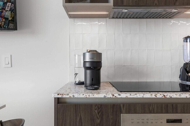 Building Photo - 159 NE 6th St