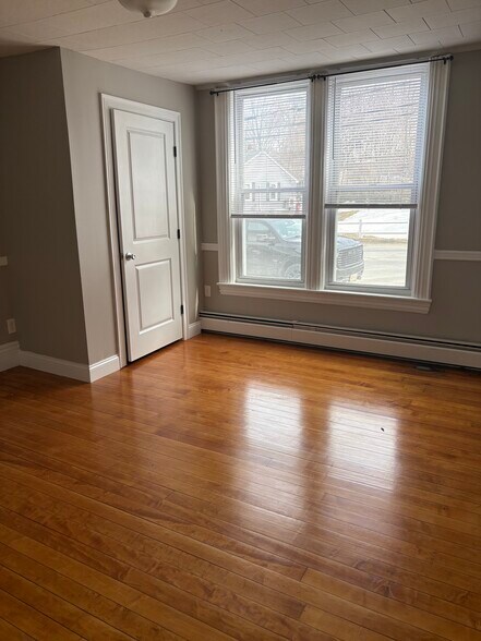 Bedroom - 1107 Bridge St