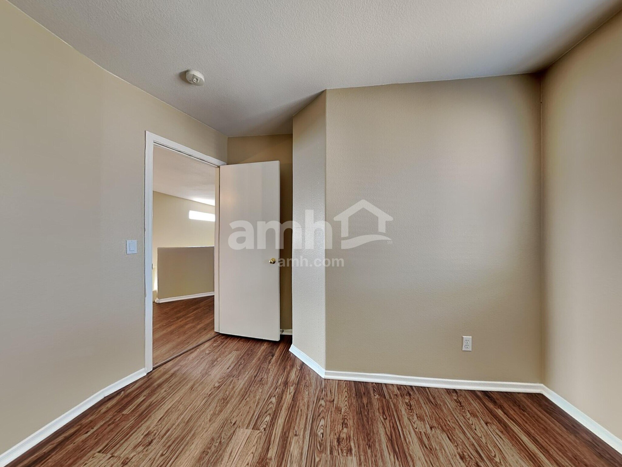 Building Photo - 6222 W Southgate St