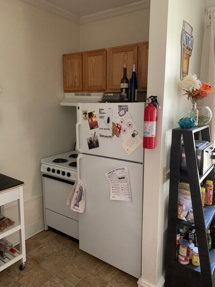 Kitchen - 43 Union N St