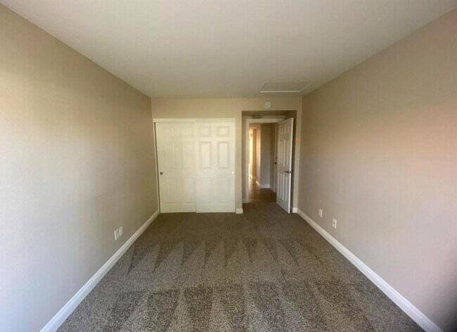 Building Photo - Wolf Valley Estates - Pool and Spa - Pets ...