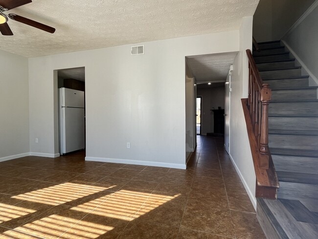 Building Photo - 3749 Meadow Rue Ln