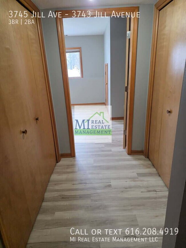 Building Photo - 3745 Jill Ave