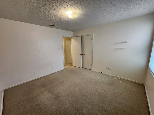 Building Photo - 3952 Thoroughbred Trail