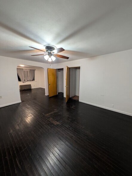 Building Photo - 46 N Meade St