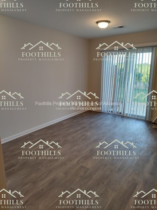 Building Photo - 145 Adger Rd