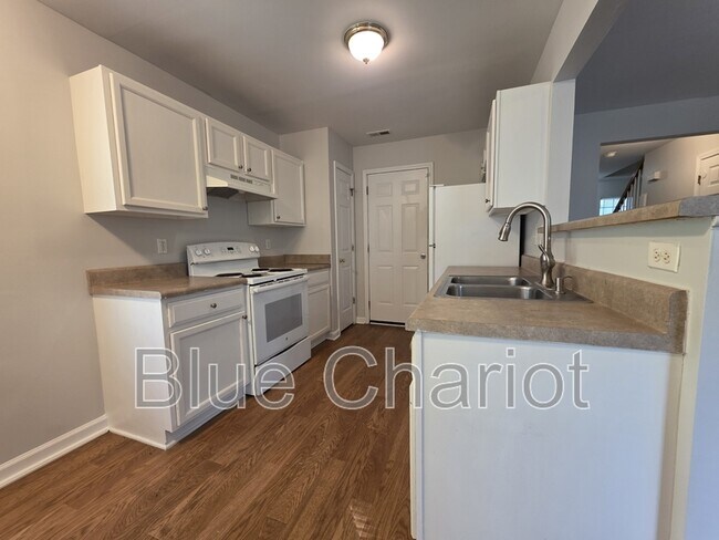 Building Photo - 1206 Granby St