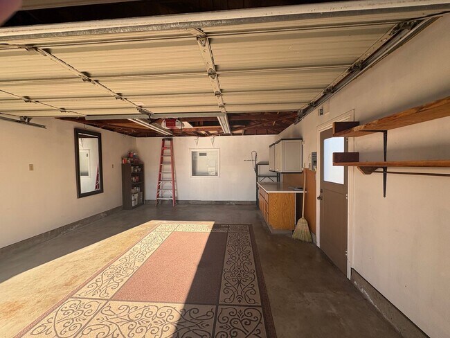 Building Photo - 3406 67th St
