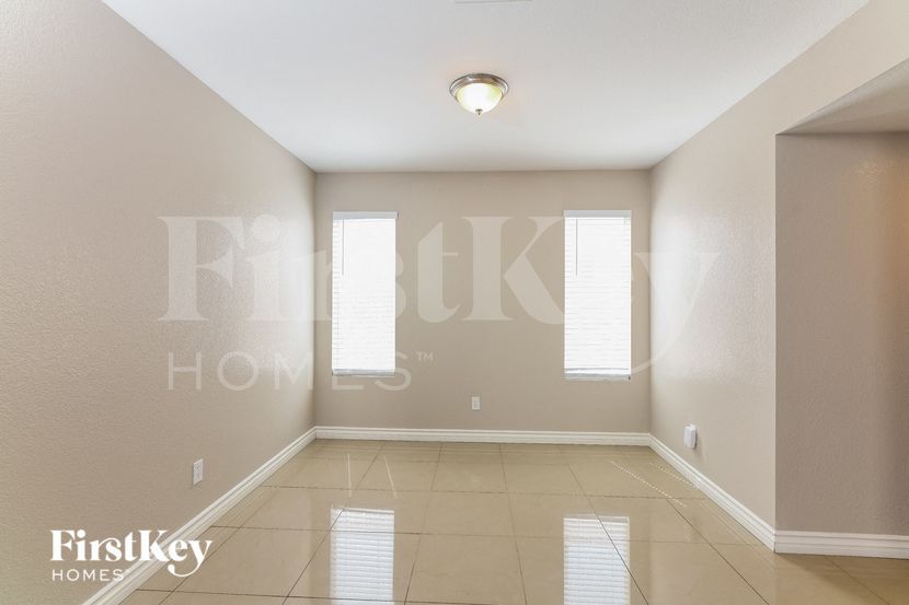 Building Photo - 6962 Antell Cir