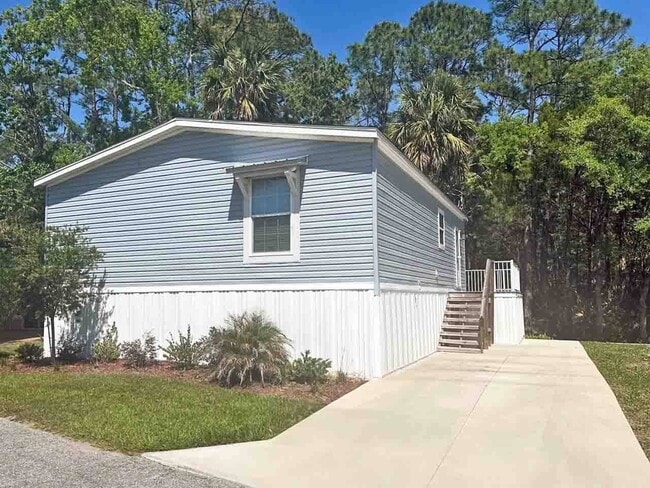 Building Photo - 8975 W Halls River Rd
