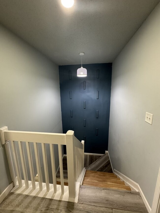 Building Photo - 108 Bridford Downs Dr
