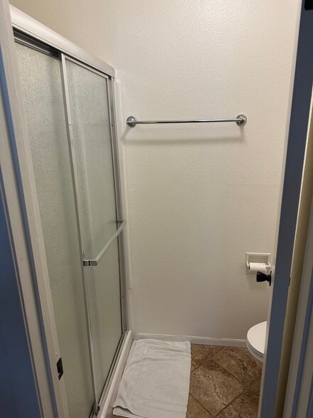 Building Photo - 344 S Estes St