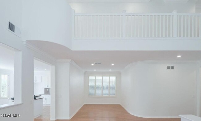 Building Photo - 3064 Ferncrest Pl