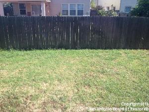 Building Photo - 1318 Range Field