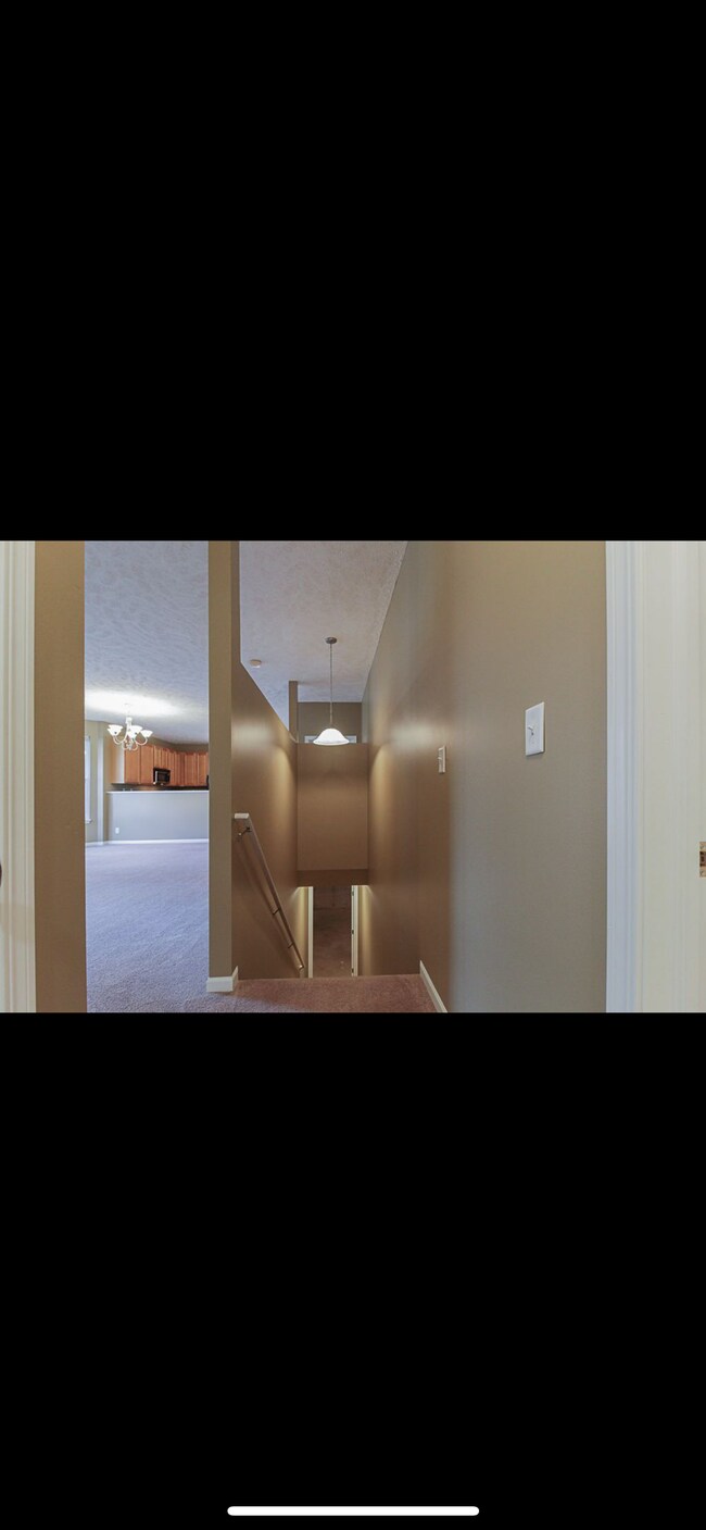 Building Photo - 5523 Sandhutton Ct