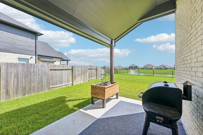 Building Photo - 409 Chardonnay Dr