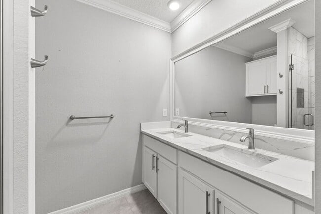 Building Photo - BEAUTIFUL Home For Rent in Epperson Lagoon!