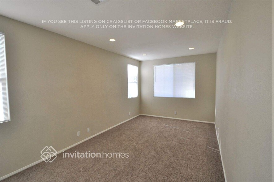 Building Photo - 1732 Evening Bluff Pl