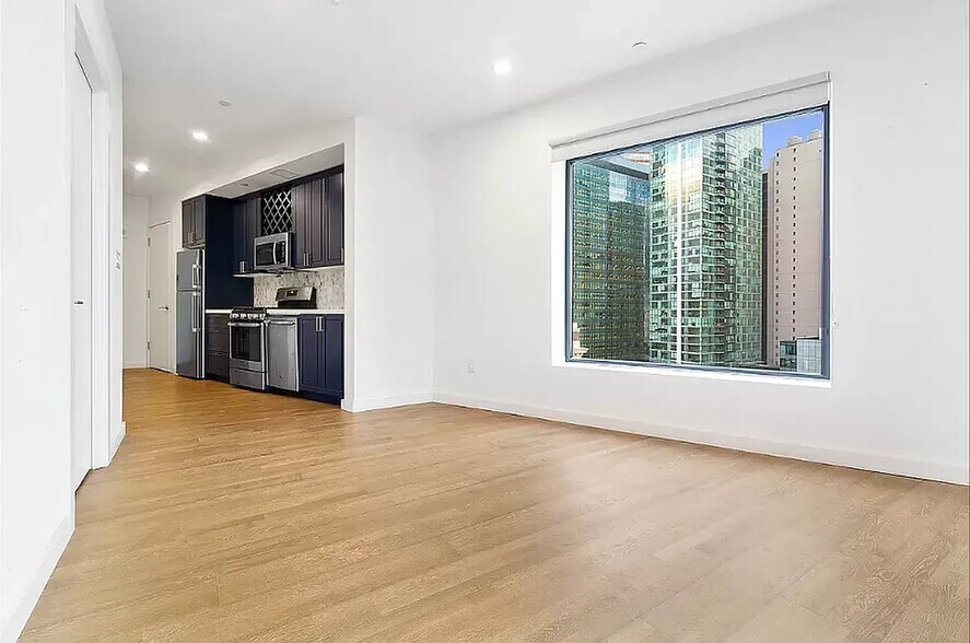 Building Photo - 41-32 27th St