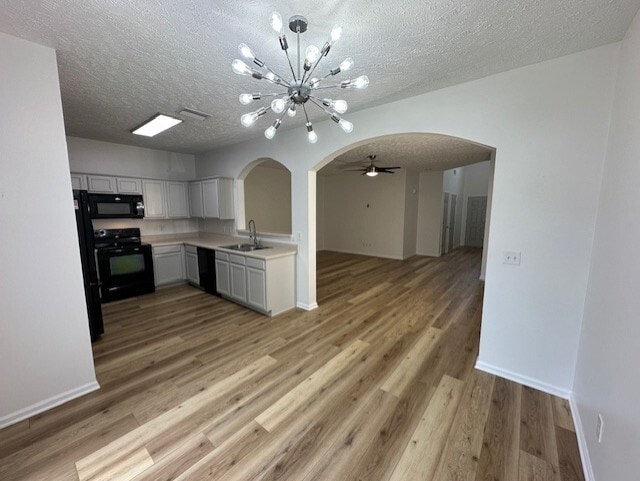 Building Photo - 8428 Charbay Cir