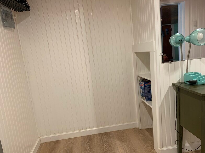 #B. Bedroom. 4408 Avenue S 1/2, Galveston, Tx 77550 - 4408 Avenue S 1/2