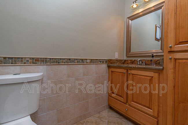 Building Photo - 217 16th St