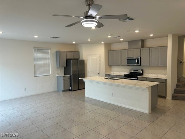 Building Photo - 4172 Scarlet Cob Ave