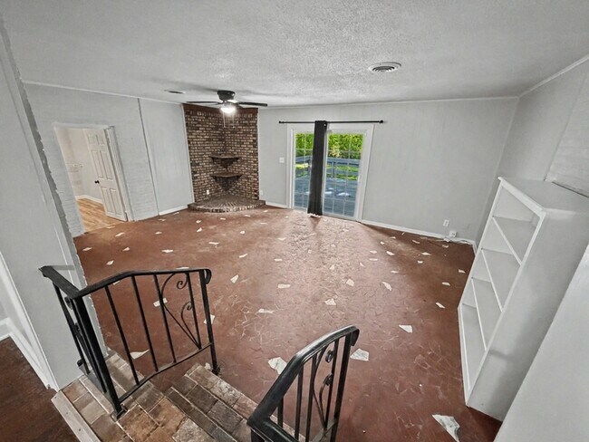 Building Photo - 987 Parkhaven Ln