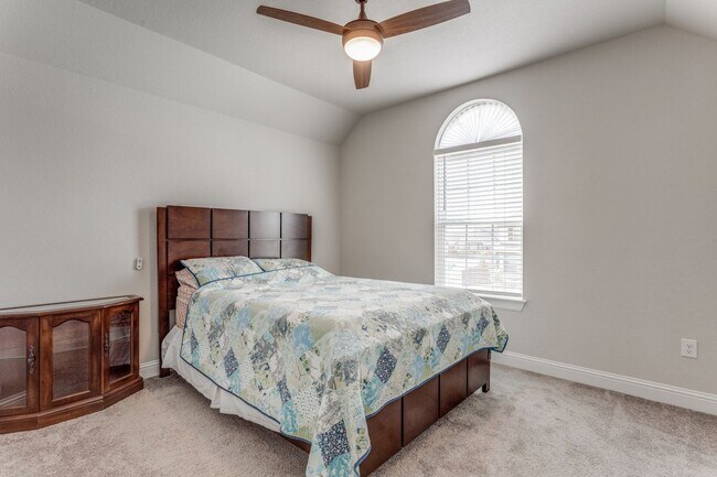 Building Photo - 2408 Indian Clover Trl