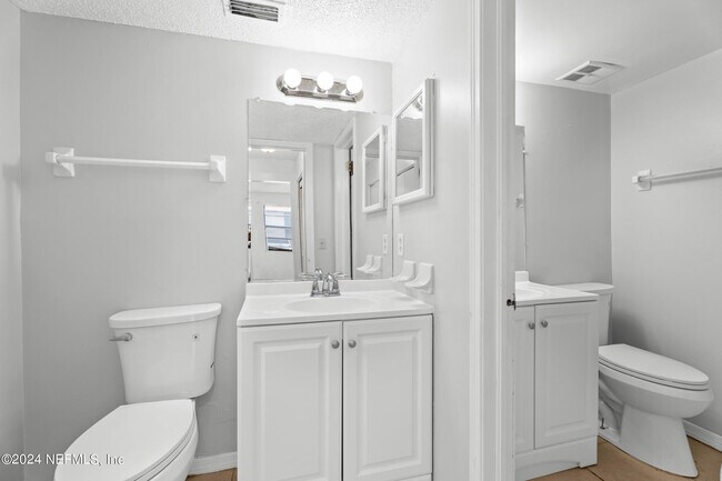Building Photo - 476 Lombard St