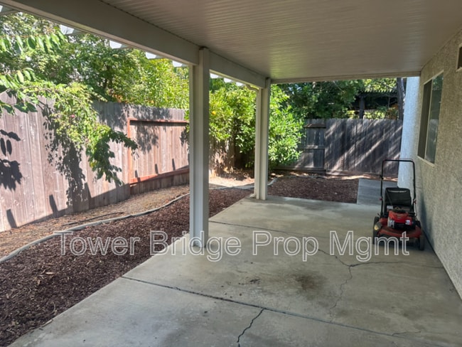 Building Photo - 3163 White Fish Bay St