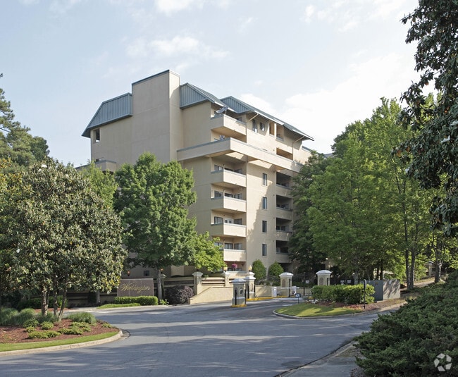 The Worthington Luxury Condominiums Marietta, GA Apartment Finder