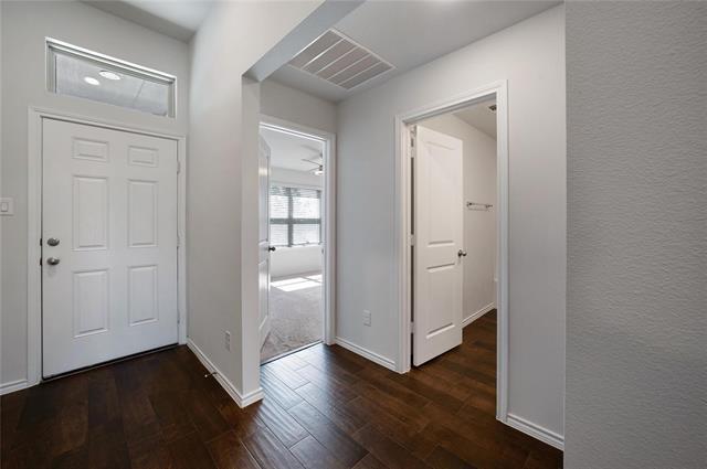 Building Photo - 4205 Cordata Dr