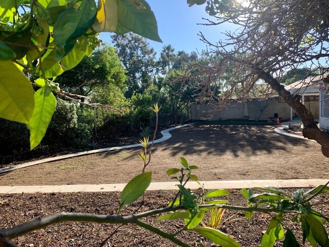 Building Photo - Charming Single Story Mission Viejo Home A...