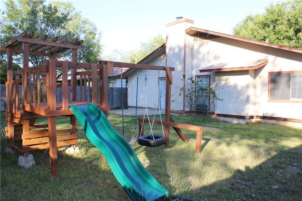 Building Photo - 1702 Goodson Ln