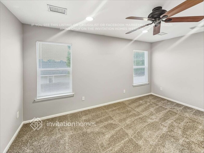Building Photo - 893 Lehigh Cir