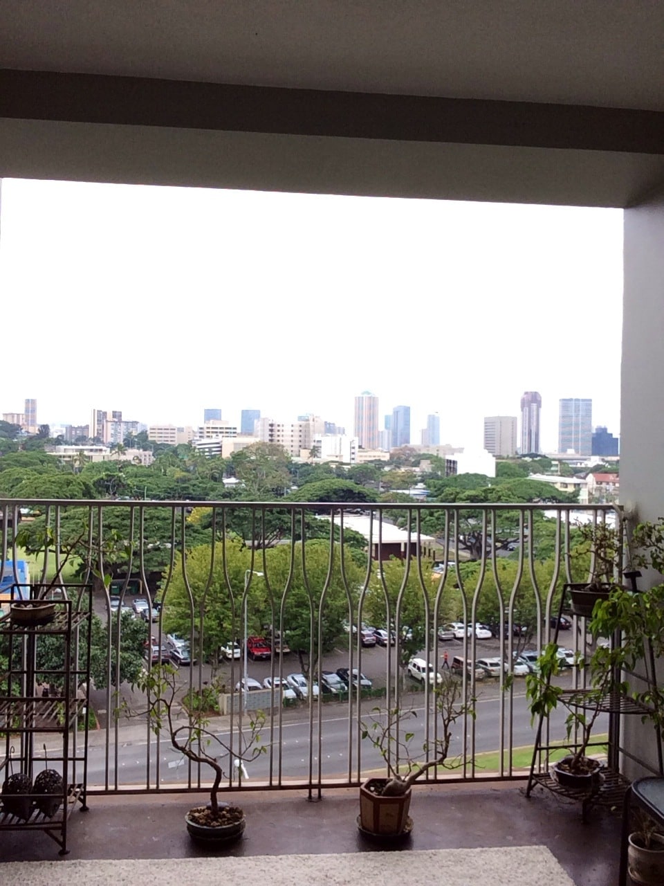 View from Lanai. Waikiki skyline. - 1511 Nuuanu Ave