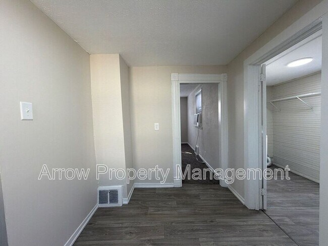 Building Photo - 3424 S St