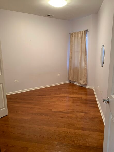 Second bedroom - 1451 S Halsted St