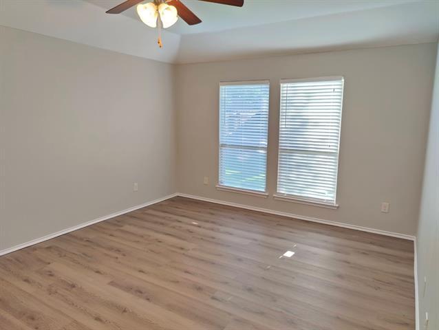 Building Photo - 516 Rustic Oak Ln