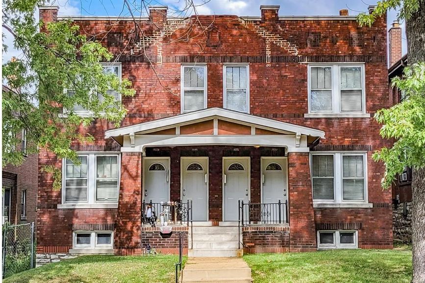 Building Photo - 3633 Dunnica Ave