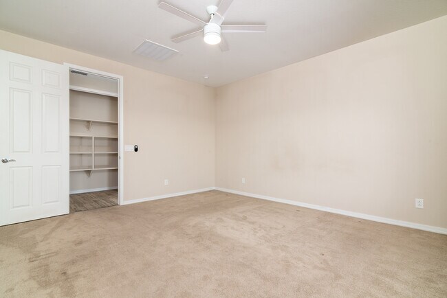 Building Photo - 22912 E Marsh Rd