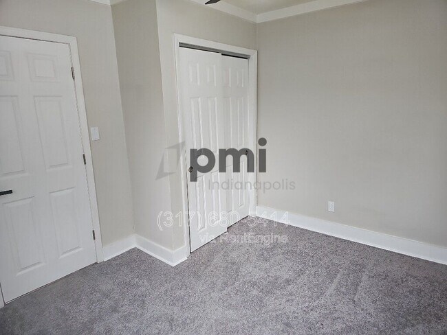 Building Photo - 4321 Bertha St