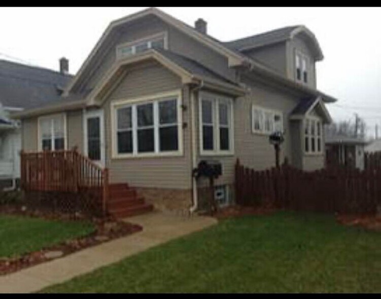 Historic 1934 Bungalow - 1612 Union Ave