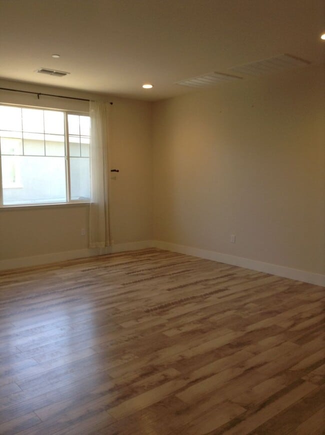 Building Photo - Excellent home in Livermore