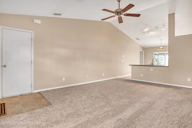 Building Photo - 1384 Palau St SE