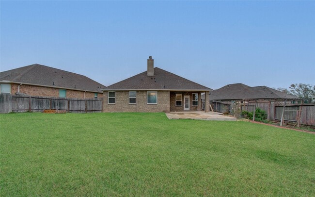 Building Photo - 19029 Villa Ln