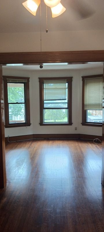 Building Photo - 126 Edwards St
